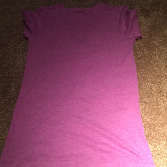 Pink v neck - Picture 4 of 4